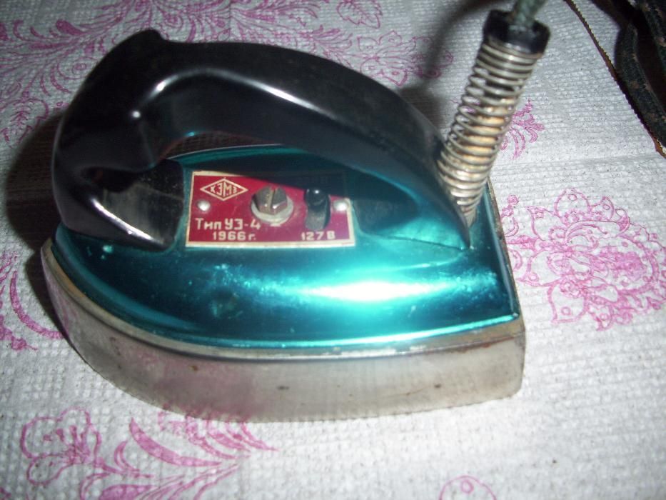 Утюжок малогабаритный,дорожный