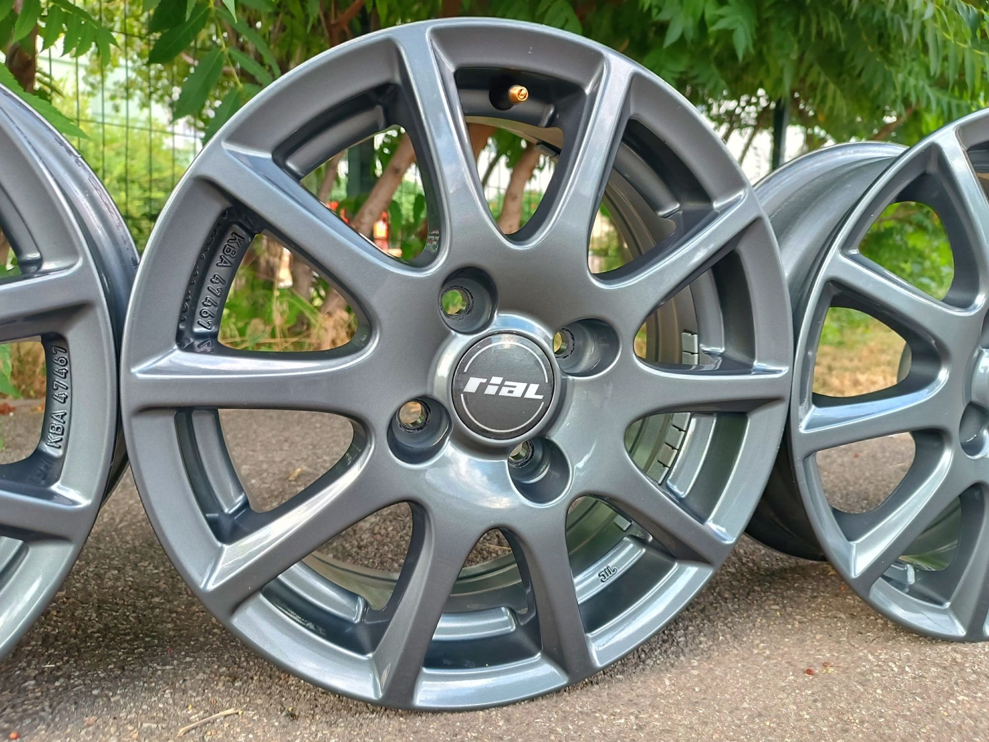 Диски, титани Rial R14 4x100 ET35 J5.5 Авео Ланоc Opel Accent Рено