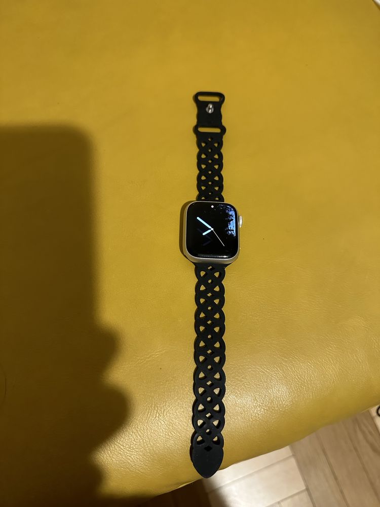 Ремінець на apple watch