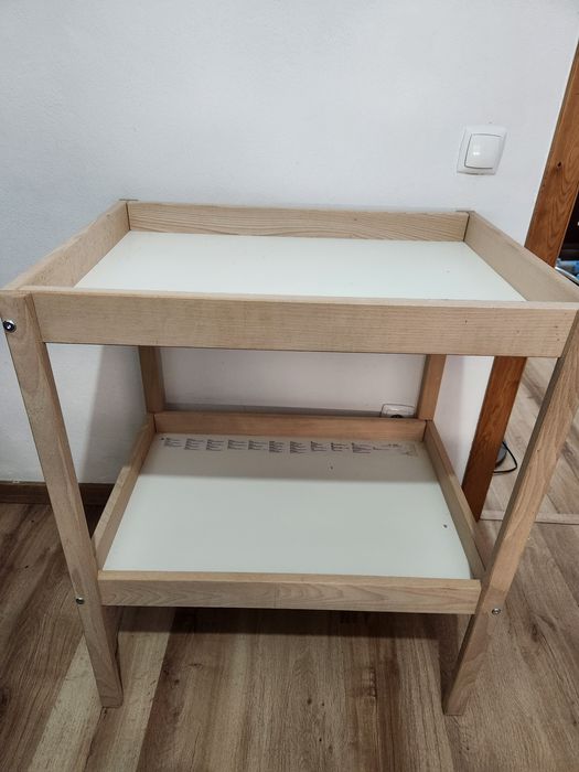 Ikea - Trocador de fraldas