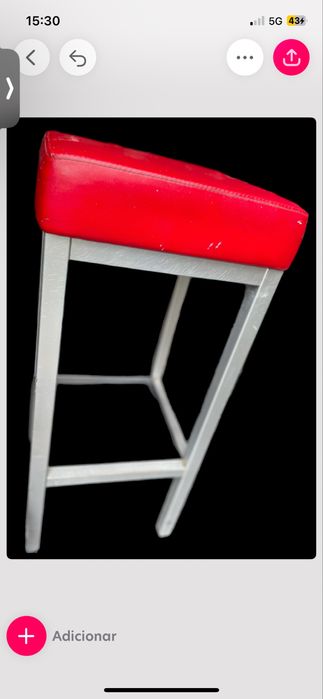 Estrutura de metal - banco alto forrado a couro