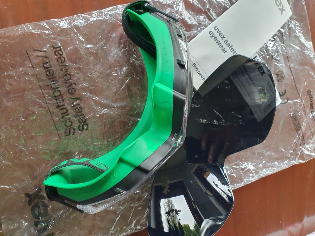 Uvex okulary ochronne spawalnicze z filtrem ultrasonic black/green