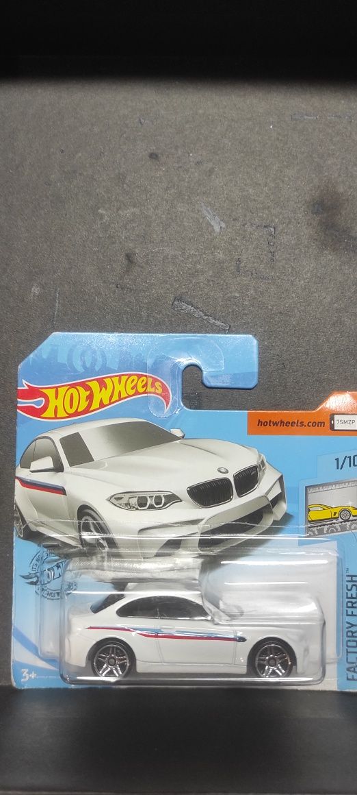 Hot wheels BMW 2016 m2 nowa w blistrze