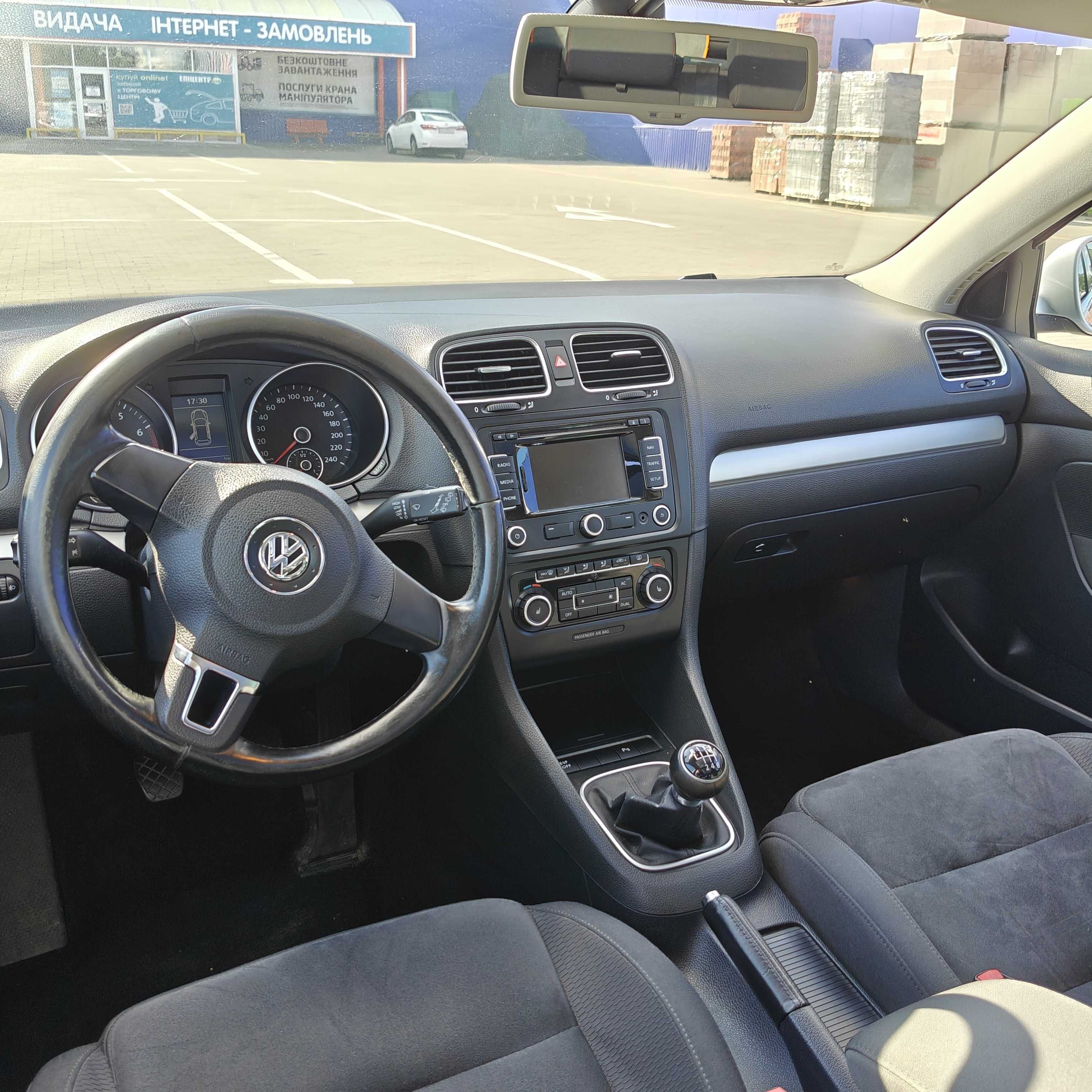 Продаю Автомобіль Golf 6 універсал 1.4 CAXA