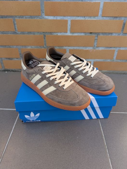 Adidas tipo Spezial n41 com defeito
