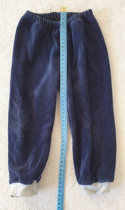 Dres welurowy dla chłopca r.86