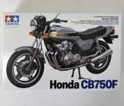 Motor motocykl Honda CB 750F model do sklejania Tamiya 14006