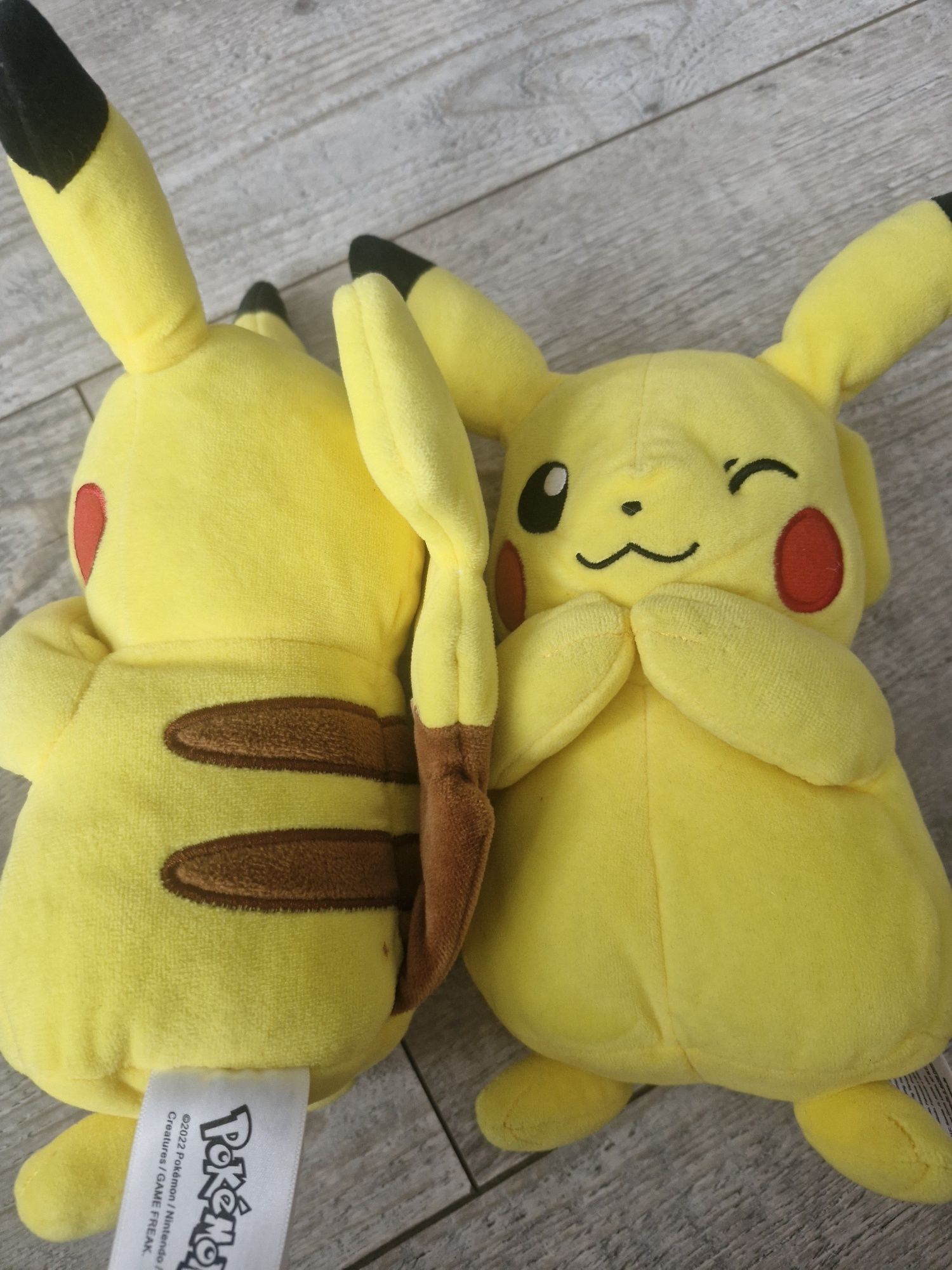 Maskotka Pikachu Pokemon, Sonic, Two tails
do wyboru:
Pikachu (z uszam