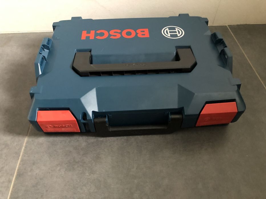 Лінійний нівелір Bosch GCL 2-15