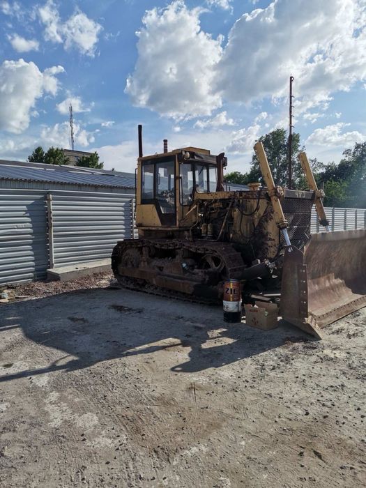 Продам бульдозер чтз Б10