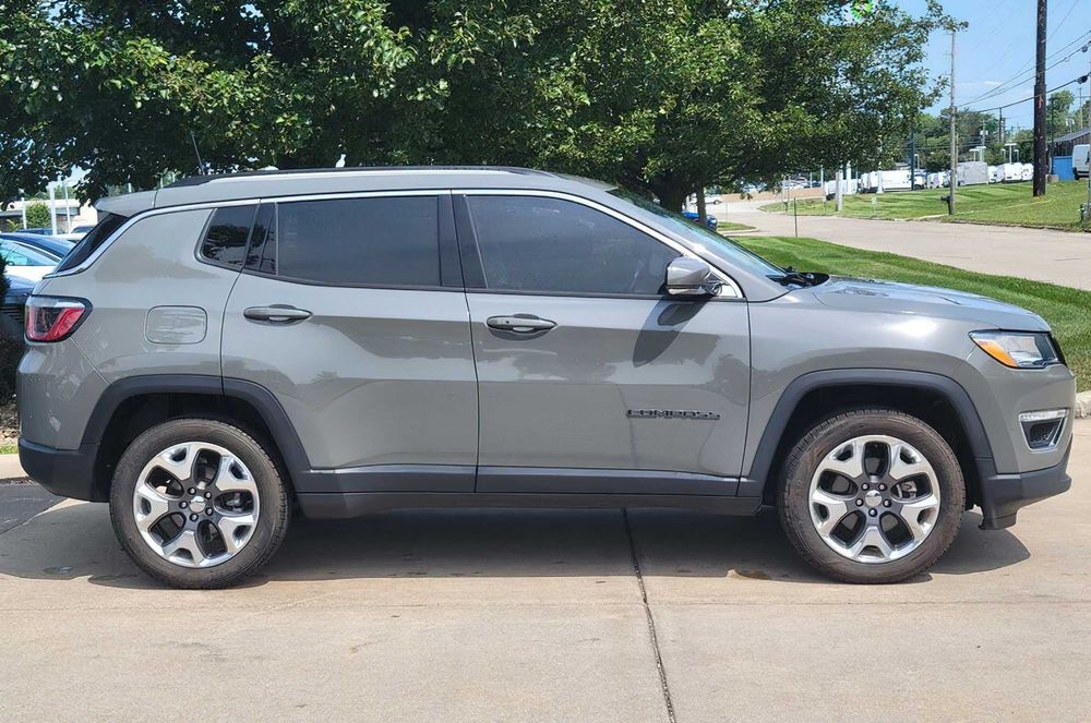 Jeep Compass      2020