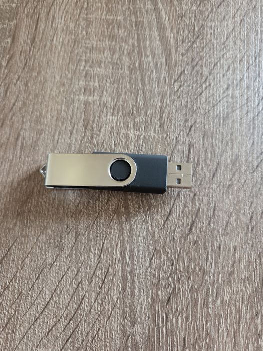 Pendrive 128 gb pamięci