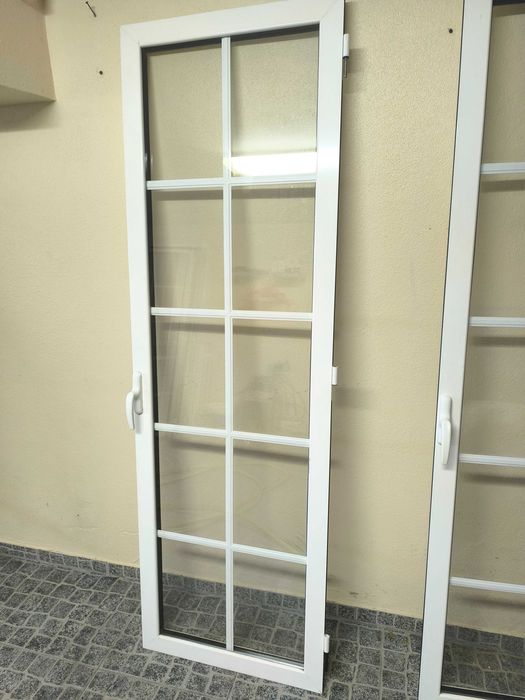 Janelas Usadas em excelente estado, com vidro duplo