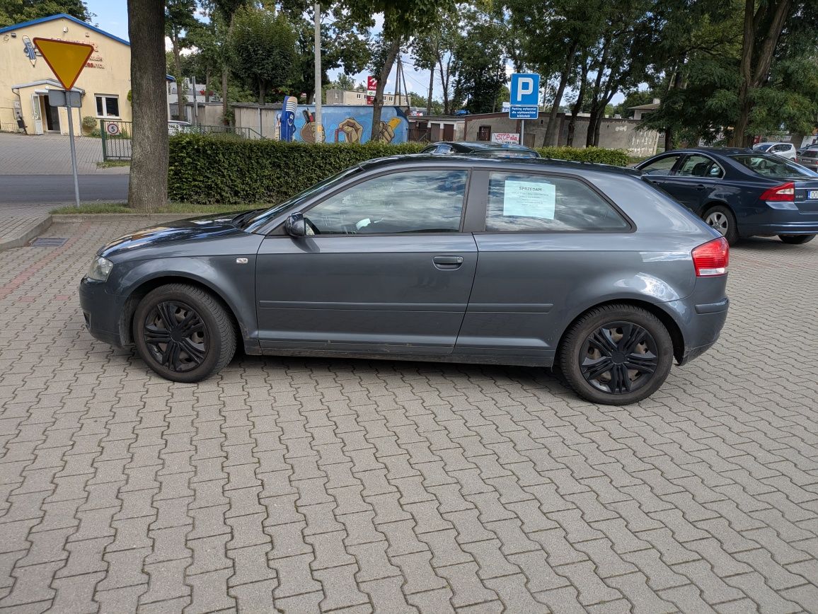 Audi a3 8p pakiet S-Line
