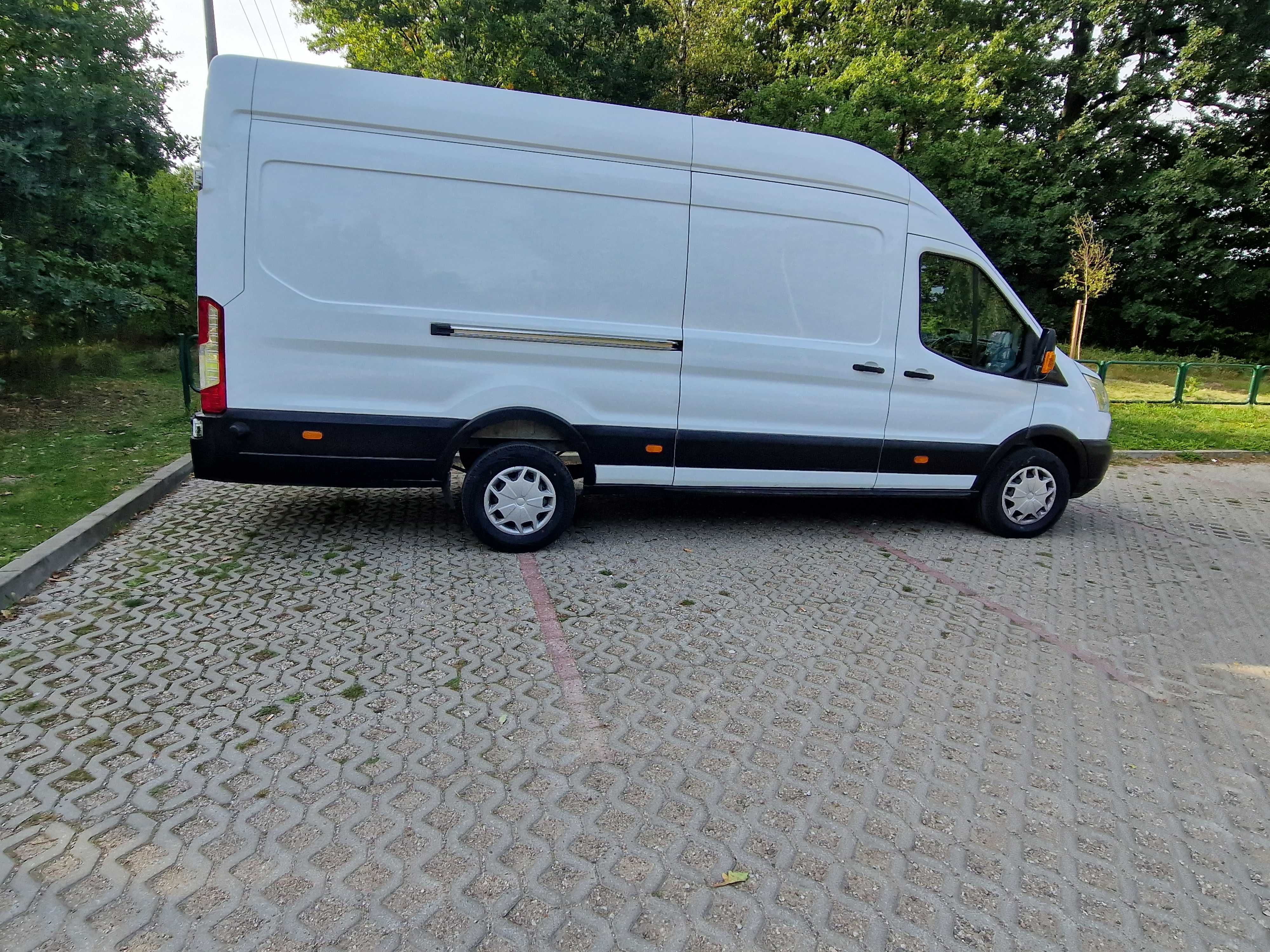 Ford Transit L4H3