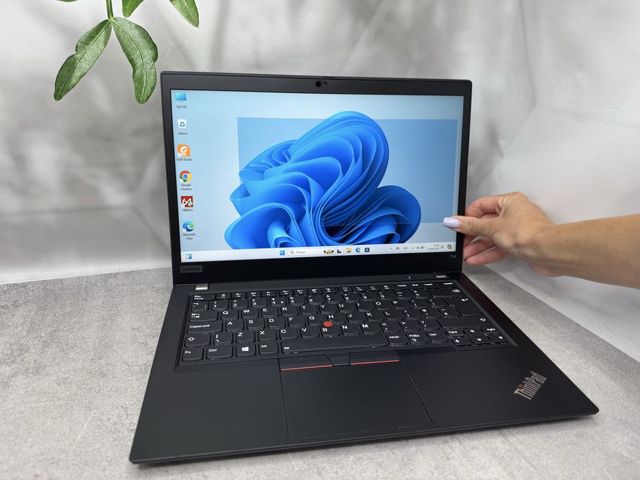 Сенсорний Lenovo ThinkPad T14 G2/i7-1165G7/32GB/512M2/14"/Full HD IPS