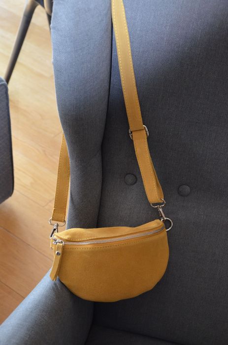 piękna torebka/nerka zamsz skóra musztardowa