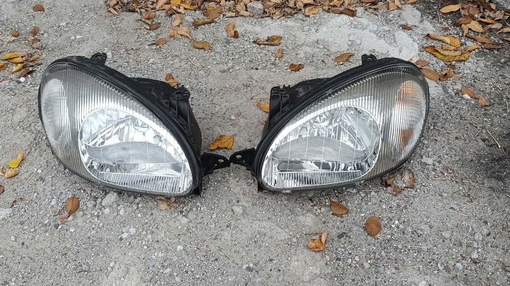 Дела Ланос Передние фари