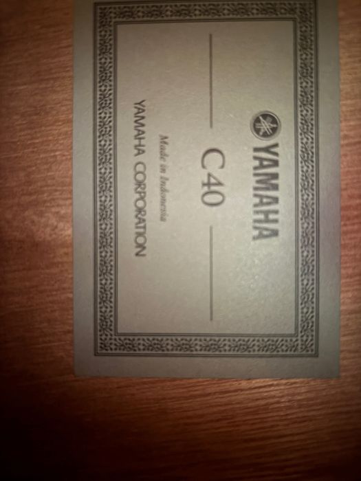 Gitara klasyczna Yamaha C40 4/4 + pokrowiec + akcesoria