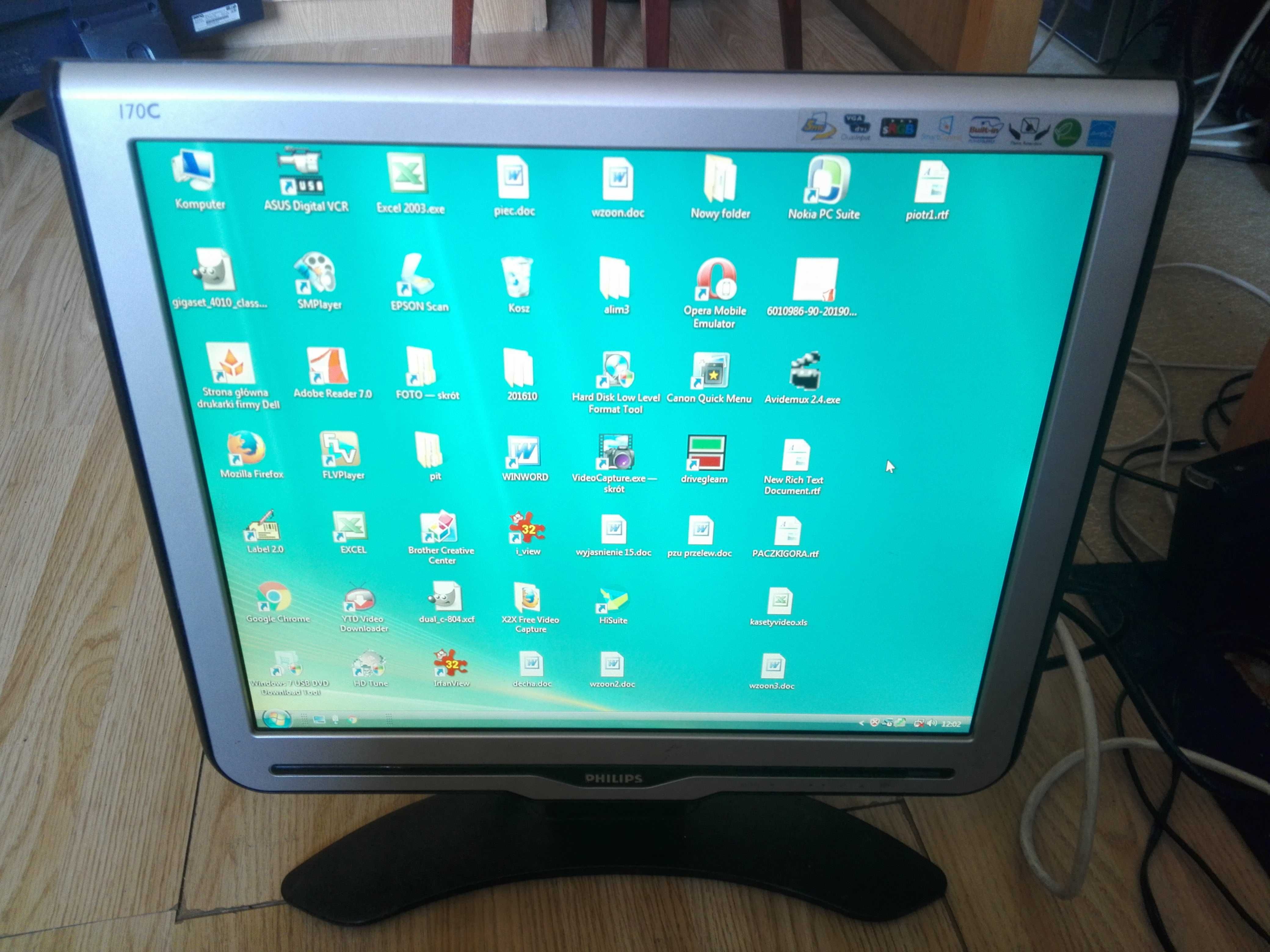 Monitor Belinea 17 cali Pivot