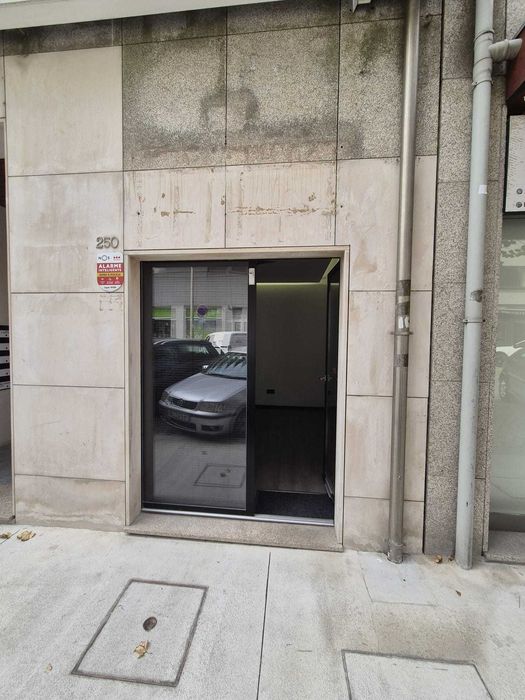 Espaco Comercial - Matosinhos