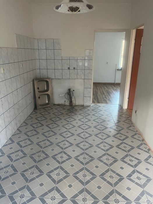 Wynajmę mieszkanie , Pszczew .