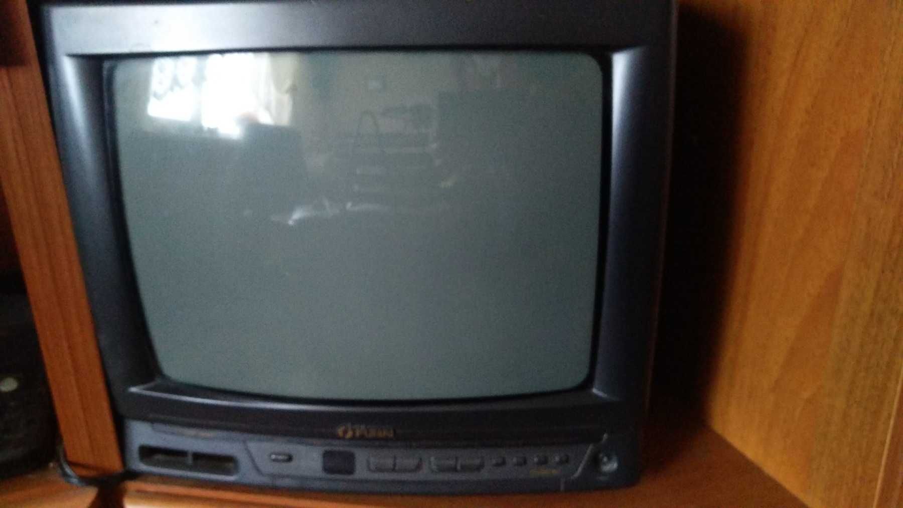 телевизор Funai TV-1400A MK8