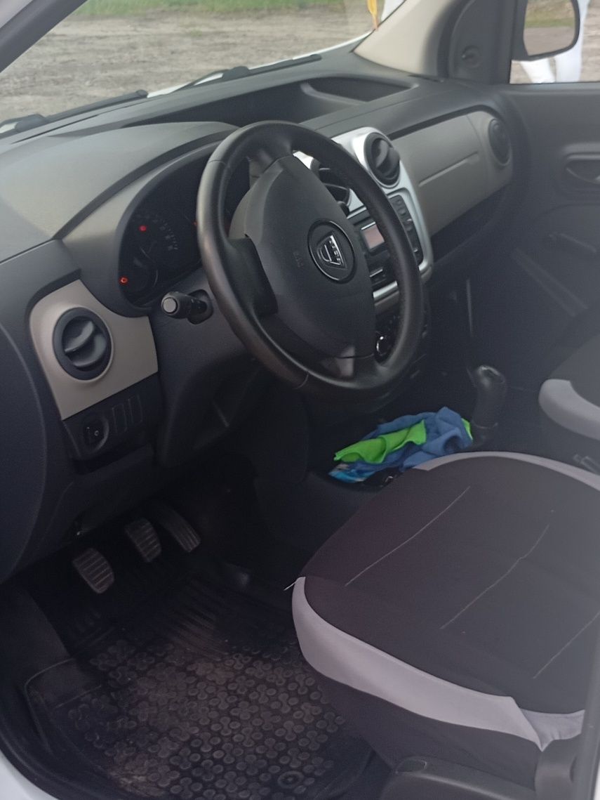 Dacia Dokker 2013р.