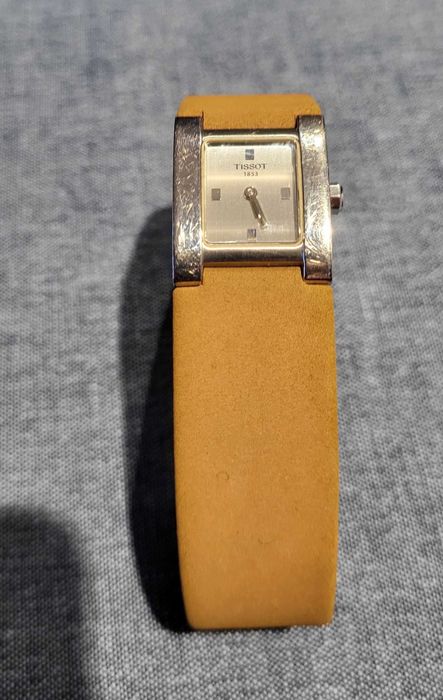 Zegarek TISSOT damski-oryginał Swiss watch, pasek jasny brąz- cena!
