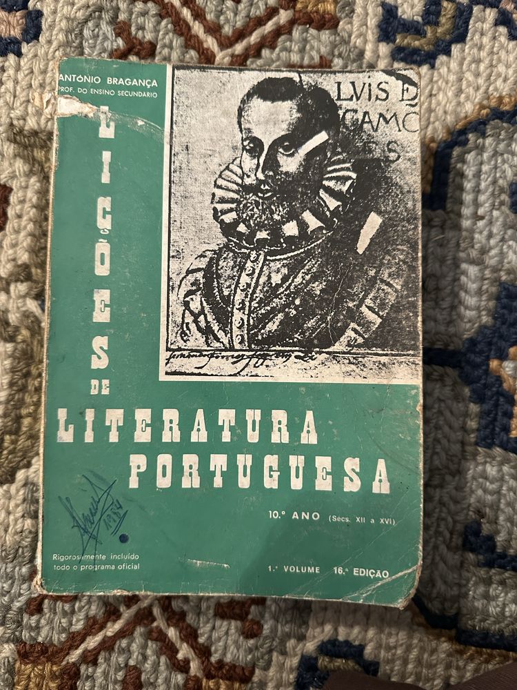 Livro “Liçoes de Literatura Portuguesa”
