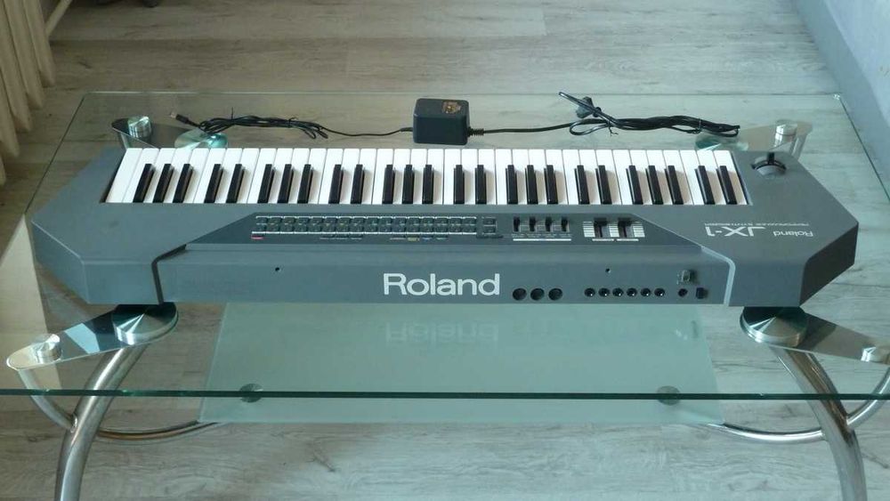 Syntezator ROLAND JX-1 - 1991 r. (oryg. futerał) - STAN KOLEKCJONERSKI