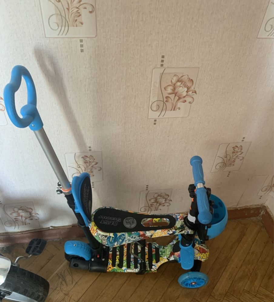 Самокат дитячій