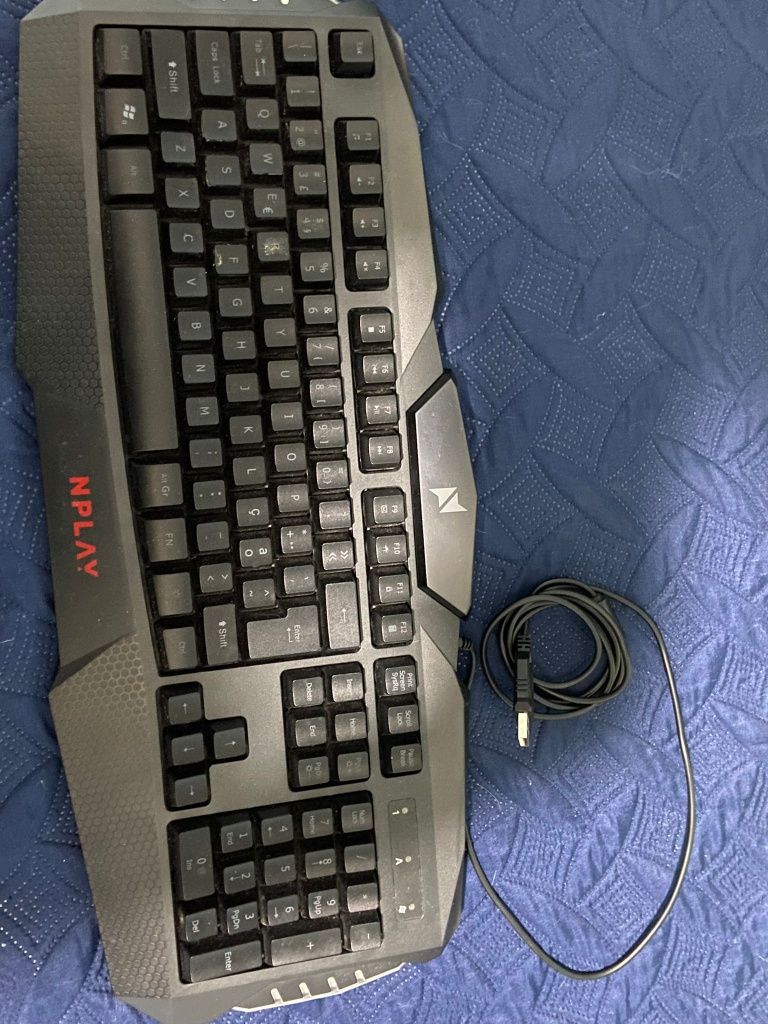 Jogos XBox One / S / Series + teclado e rato