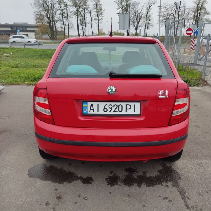 Skoda Fabia 1.2 хетчбек
