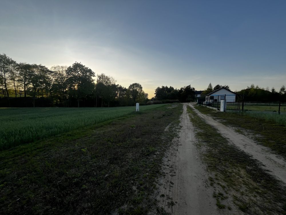 Sprzedam działkę 1600m2