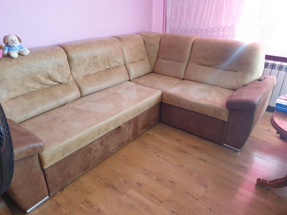 Narożnik z funkcją spania