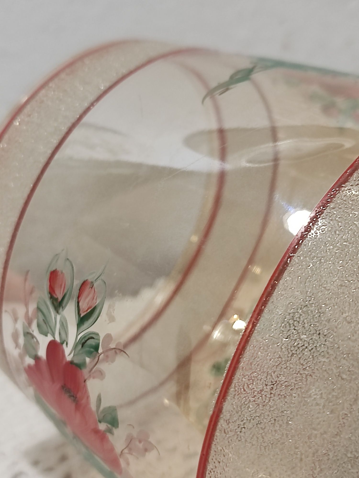 Vintage mały wazon, pucharek  w ręcznie malowane kwiaty