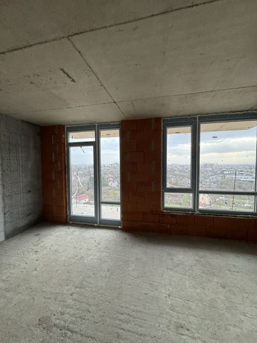 Продаж видової 1к. квартири з великою терасою у ЖК Manhatten UP!