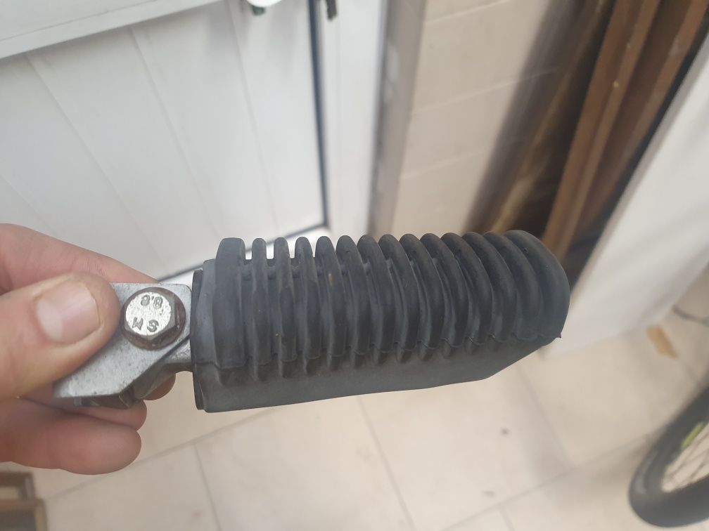 Peseira de mota  bmw r80