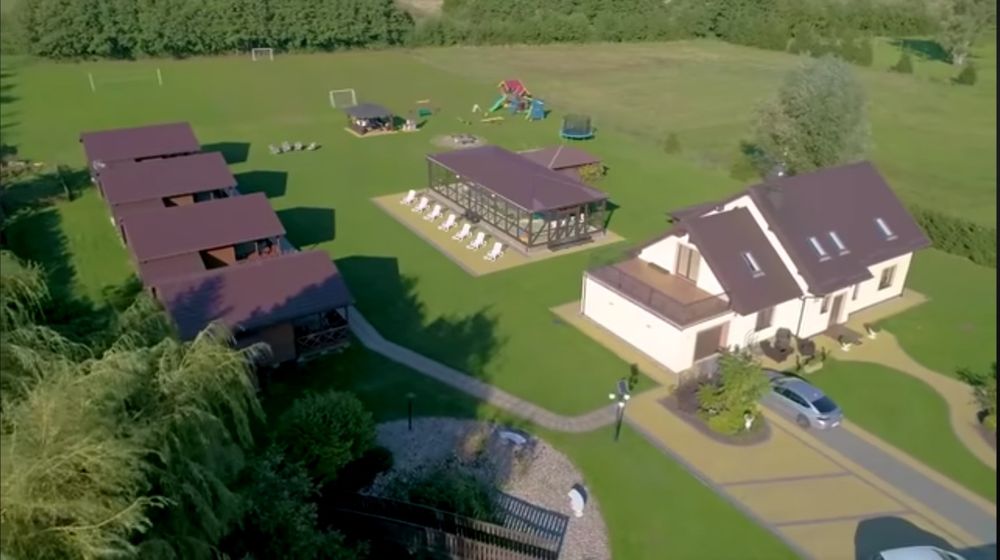 Dom , pensionat domki Gościnne basen sauna balia na wsi nad morzem