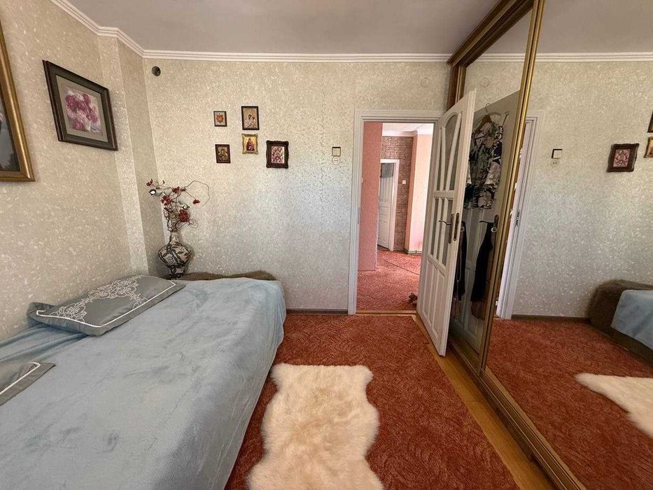 Продаж частини будинку з власним входом, вул. Східна