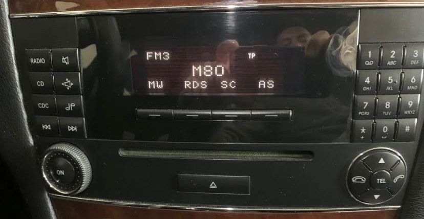 Radio original Mercedes w203