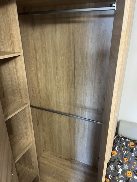 Zestaw mebli młodzieżowych