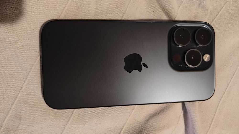 iPhone 15 Pro 256gb como novo