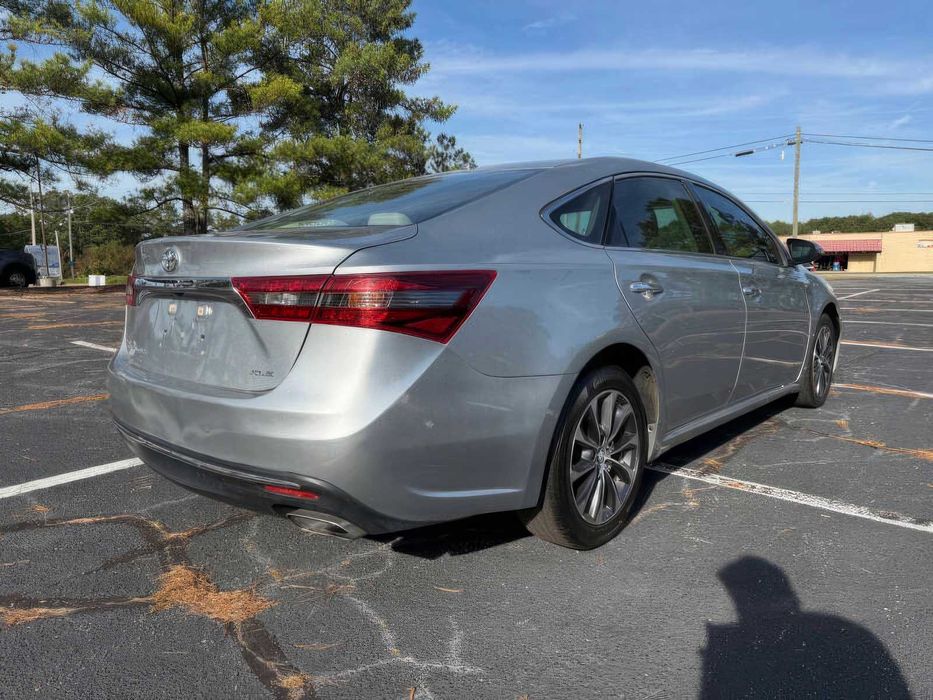 Toyota Avalon XLE      2016