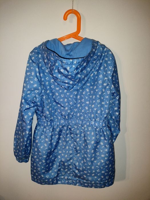 Dziewczęca kurtka wiatrówka 140