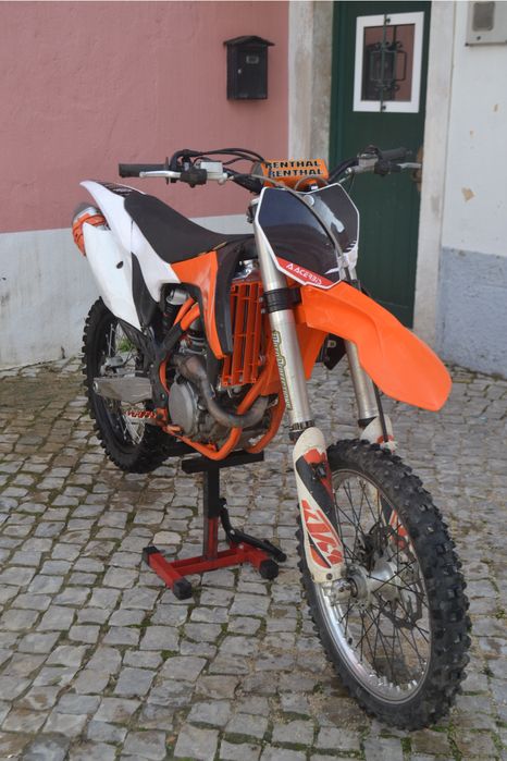 Honda CRF250R 2008 2 escapes