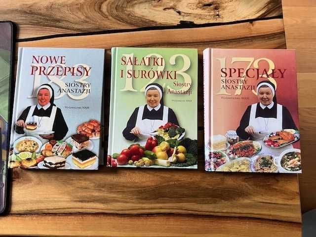 123 Sałatki i Surówki Siostry Anastazji - stan idealny