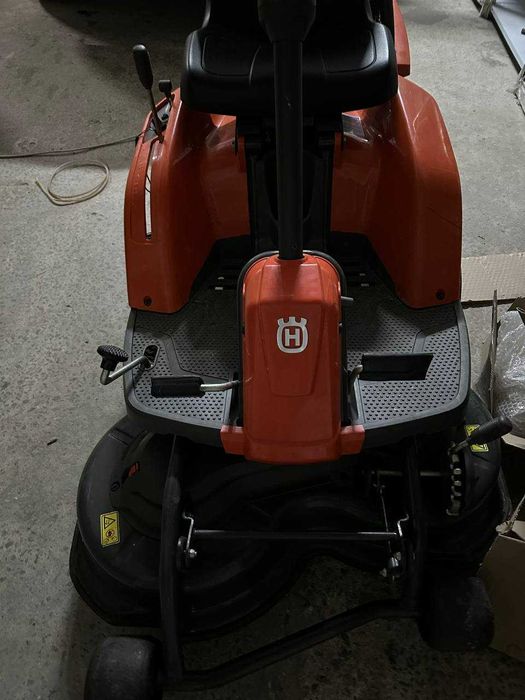 Husqvarna Rider R111B BioClip гідростатична кп газонокосилка 2012р.