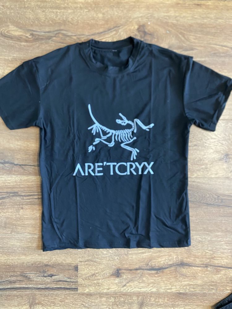 футболка arcteryx